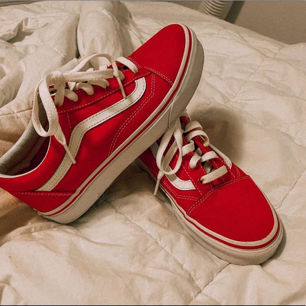 Old Skool Red Vans Size 6.5.